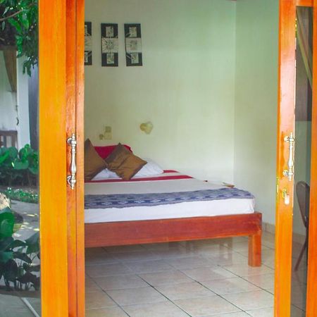 Ocean Sun Homestay Tulamben Eksteriør billede